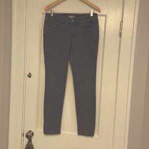 Great CABI jeans in size 6. No wear or worn places.  Great for casual wear.